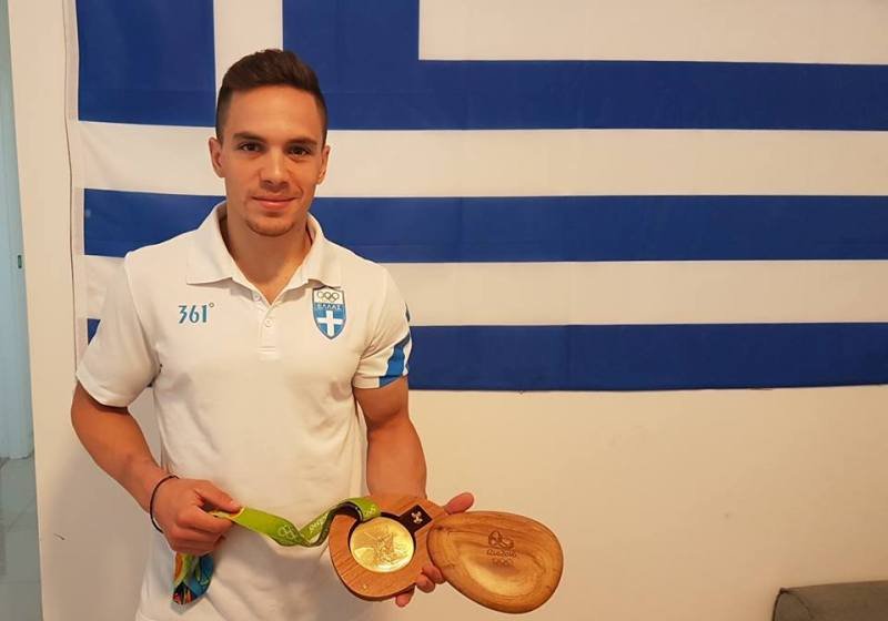 Εδώ θα φυλάει ο Πετρούνιας το χρυσό του μετάλλιο [εικόνες] | iefimerida.gr 0