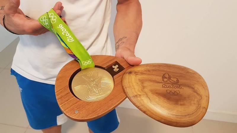 Εδώ θα φυλάει ο Πετρούνιας το χρυσό του μετάλλιο [εικόνες] | iefimerida.gr 1