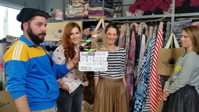 Sun of A Beach: Ενα success story με άρωμα καλοκαιριού -Η Μελίνα και η Ελλη έφτιαξαν μοδάτες πετσέτες θαλάσσης και ξεπουλάνε [εικόνες] | iefimerida.gr 10