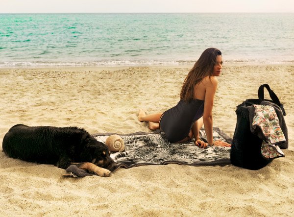 Sun of A Beach: Ενα success story με άρωμα καλοκαιριού -Η Μελίνα και η Ελλη έφτιαξαν μοδάτες πετσέτες θαλάσσης και ξεπουλάνε [εικόνες] | iefimerida.gr 7