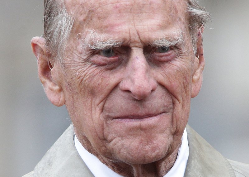 Ο πρίγκιπας Φίλιππος αποχώρησε από το δημόσιο βίο -Η τελευταία του εμφάνιση [εικόνες] | iefimerida.gr 5