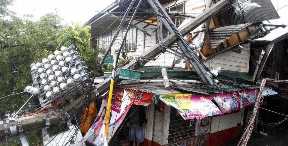 Αυξάνονται συνεχώς οι νεκροί από τον τυφώνα Νεσάτ στις Φιλιππίνες [εικόνες] | iefimerida.gr 0