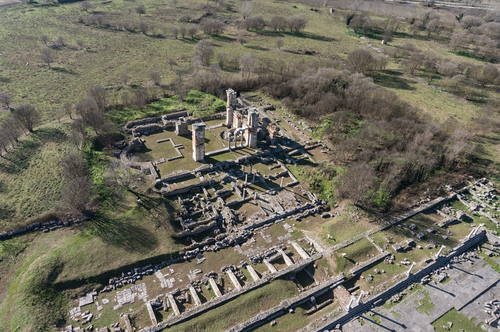 Πώς οι Αμερικανοί περιηγούνται, χωρίς μετακίνηση, στον αρχαιολογικό χώρο των Φιλίππων [εικόνες]  | iefimerida.gr 2