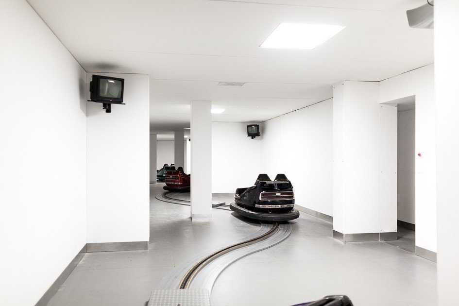 Τελικά τι είναι αυτό το μαύρο σπίτι με την ταμπέλα Phobiarama πάνω στο Σύνταγμα; [εικόνες]  | iefimerida.gr 2