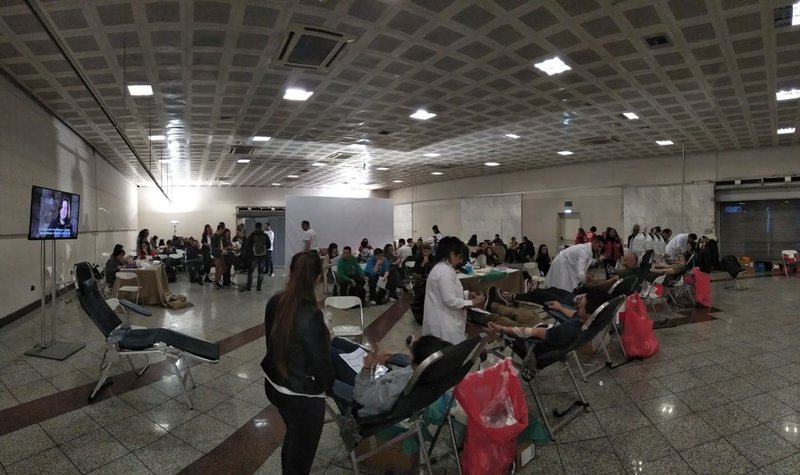 «Bleed For The Throne»: Με μεγάλη επιτυχία ολοκληρώθηκε η δράση εθελοντικής αιμοδοσίας από τη Nova και το Ε.ΚΕ.Α [εικόνες & βίντεο] | iefimerida.gr 1