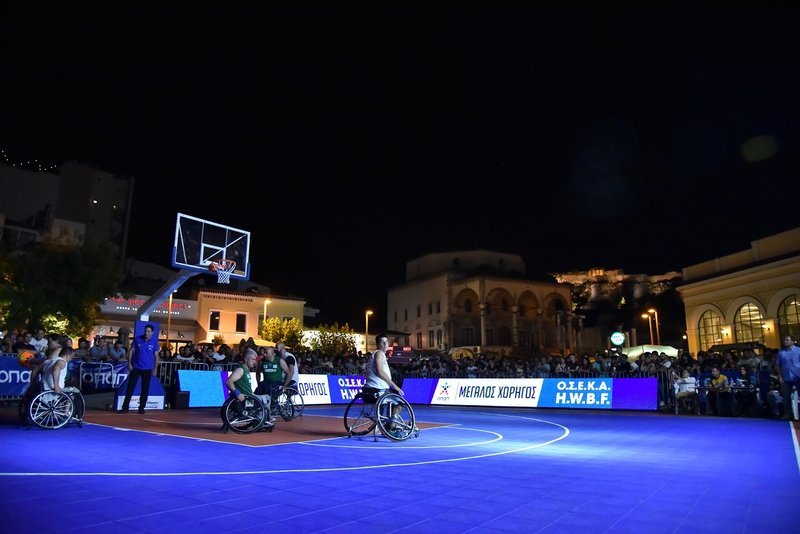 Tο «1st Midnight 3on3 Streetball» από ΟΣΕΚΑ και ΟΠΑΠ στο Μοναστηράκι – Το μπάσκετ με αμαξίδιο πάει παντού [εικόνες & βίντεο] | iefimerida.gr 2