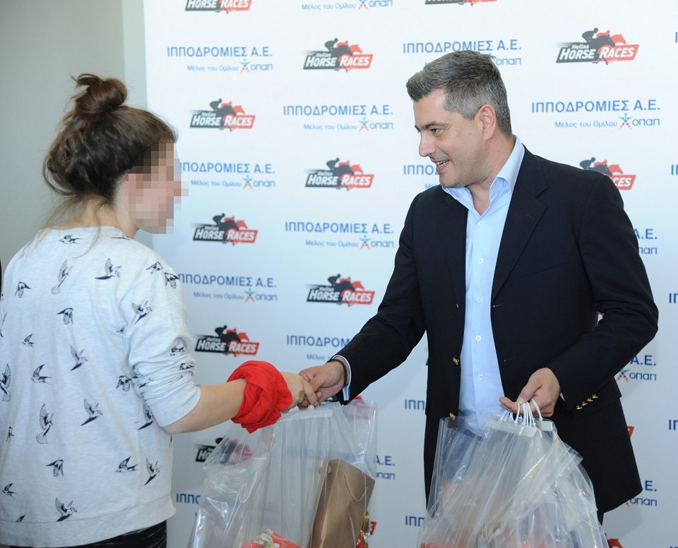 Η Ιπποδρομίες ΑΕ δίπλα στα παιδιά των Παιδικών Χωριών SOS - Πασχαλινή γιορτή στο Μαρκόπουλο | iefimerida.gr 1