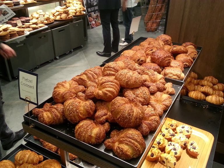 Εχει και η Νέα Υόρκη το δικό της «μπουγατσάν» -Οταν το κρουασάν συνάντησε όχι την μπουγάτσα, αλλά το πρέτσελ [εικόνες]  | iefimerida.gr 1