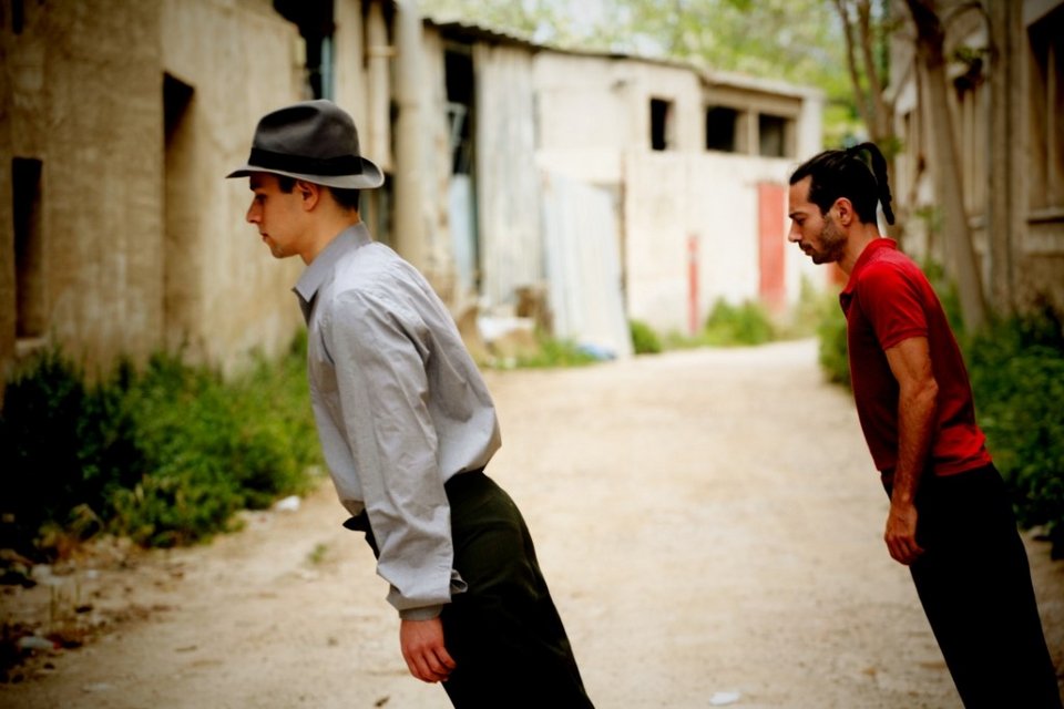 Κι όμΩς Κινείται: Παράσταση με αφορμή το φιλμ νουάρ και τη φιλοσοφία του [εικόνες&βίντεο] | iefimerida.gr 2