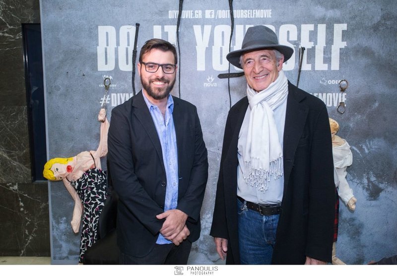 Με μεγάλη επιτυχία πραγματοποιήθηκε η επίσημη πρεμιέρα της νέας συμπαραγωγής της Nova, «Do It Yourself» [εικόνες & βίντεο] | iefimerida.gr 2