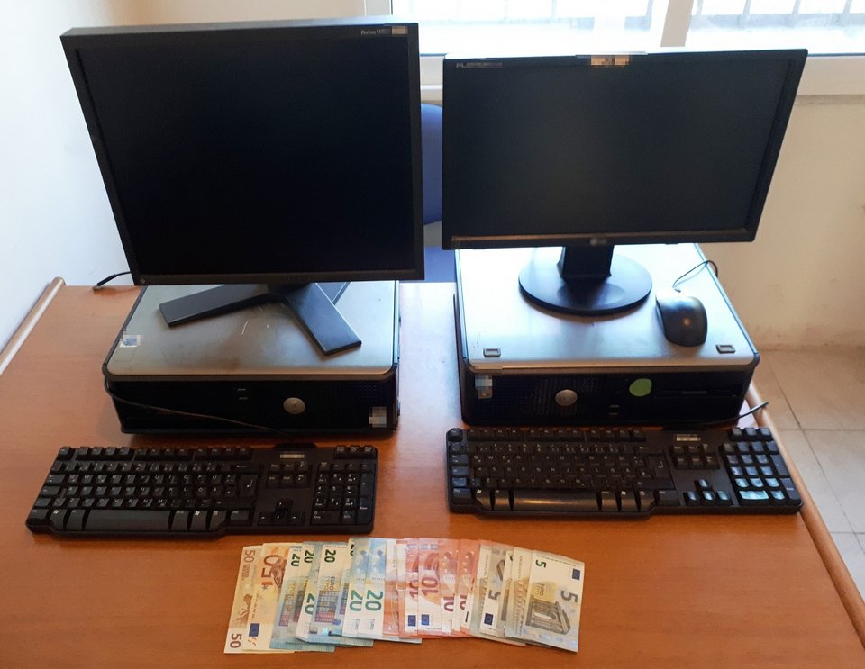 Νέο «χτύπημα» κατά του παράνομου τζόγου -Τρεις συλλήψεις στη Δράμα για παράνομα «φρουτάκια» | iefimerida.gr 0