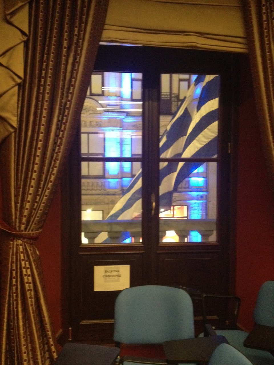 Η περίφημη Ιστικλάλ της Κωνσταντινούπολης μαθαίνει να μιλάει ελληνικά και ταξιδεύει κάθε μέρα στον πολιτισμό μας [εικόνες] | iefimerida.gr 5