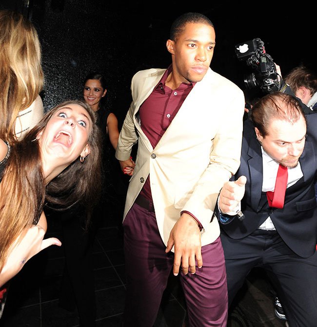 Τα επικά photobombs -Ιδού τι μπορεί να καταστρέψει μια φαινομενικά άψογη φωτογραφία [εικόνες] | iefimerida.gr 0