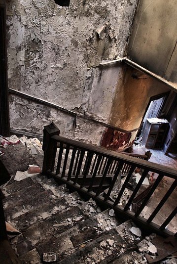 Καταρρέει η βίλα των λογοτεχνικών αριστουργημάτων [εικόνες]  | iefimerida.gr 2