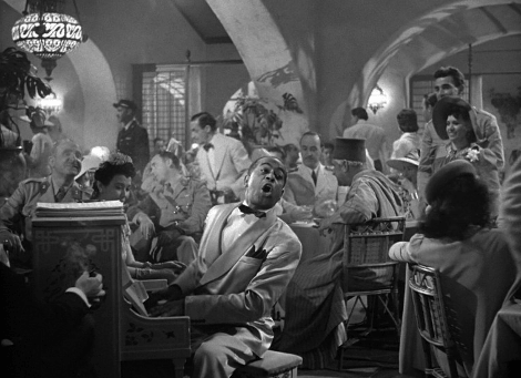 Σε δημοπρασία το πιάνο της ταινίας «Καζαμπλάνκα»: Αναμένεται να «χτυπήσει» τιμή -ρεκόρ [βίντεο&εικόνες] | iefimerida.gr 2