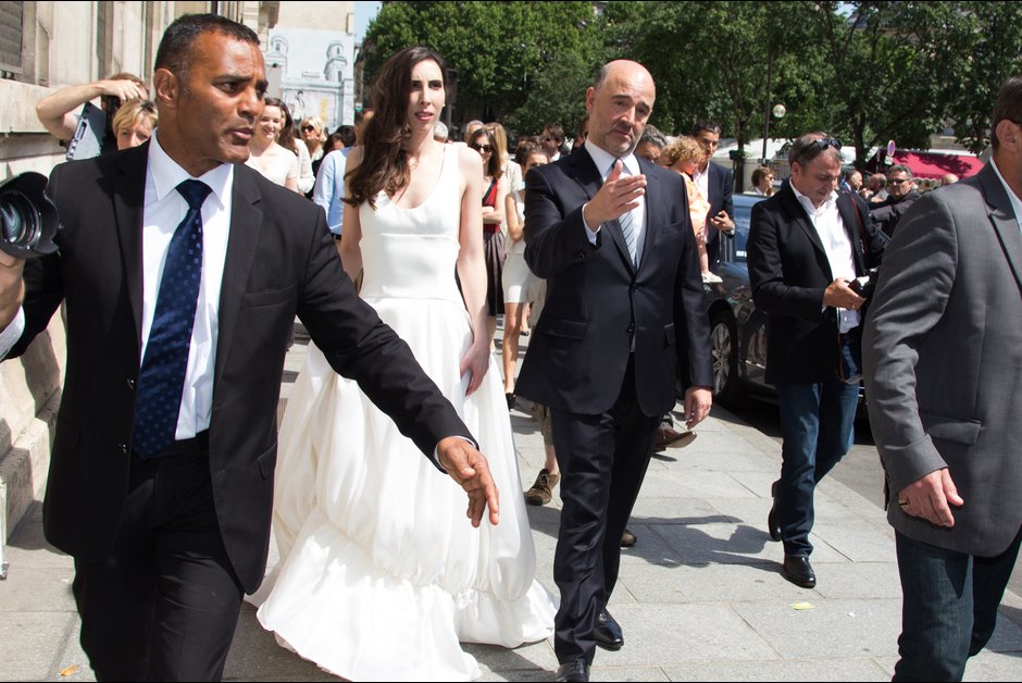 Ο Πιερ Μοσκοβισί παντρεύτηκε την κατά 23 χρόνια μικρότερη βοηθό του [εικόνες] | iefimerida.gr 13