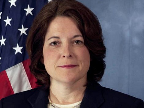 Γυναίκα θα προστατεύει πλέον τον Μπαράκ Ομπάμα [εικόνα]  | iefimerida.gr 0