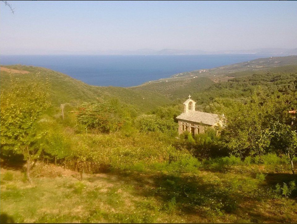 Aυτή τη φορά μαγεύτηκε από το Πήλιο ο Αμερικανός Πρέσβης στην Ελλάδα [εικόνες]  | iefimerida.gr 1