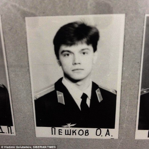 «Τα παιδιά του ελπίζουν ότι είναι ακόμη ζωντανός» -Ο αδελφός του Ρώσου πιλότου που σκοτώθηκε μιλά για τις δύσκολες στιγμές της οικογένειας [εικόνες] | iefimerida.gr 3