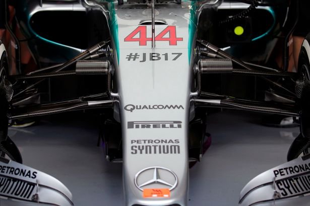 Ράγισαν καρδιές: Φόρος τιμής στον αδικοχαμένο οδηγό της Formula 1, Ζιλ Μπιανκί [εικόνες & βίντεο] | iefimerida.gr 3