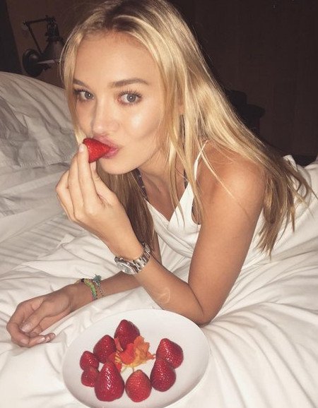 «Καυτό» το νέο αμόρε του Ντι Κάπριο -Μοντέλο, 24 ετών [εικόνες]  | iefimerida.gr 5