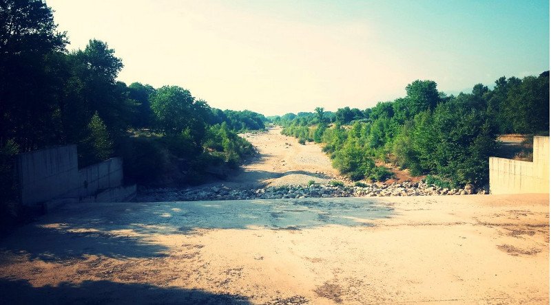 Ξεροπόταμος ο Πηνειός - «Στέγνωσε» λόγω ανομβρίας [εικόνες] | iefimerida.gr 0