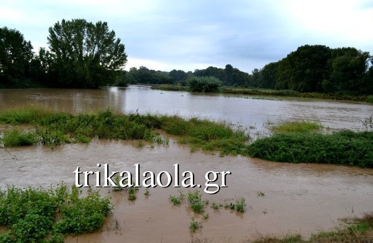 Συναγερμός στα Τρίκαλα: Ανέβηκε η στάθμη των ποταμών -Υπερχείλισε ο Πηνειός [εικόνες & βίντεο] | iefimerida.gr 5