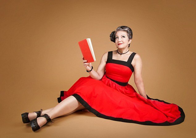 Ολοι έχουν δικαίωμα στην ομορφιά: Γυναίκες της διπλανής πόρτας γίνονται λαμπερά μοντέλα [εικόνες] | iefimerida.gr 11