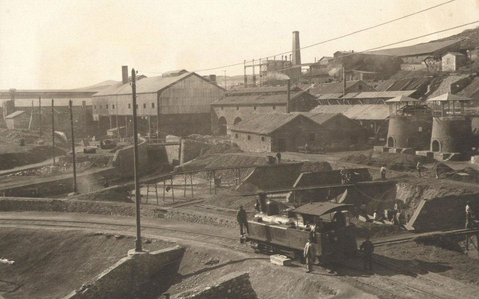 Η εργασία στα μεταλλεία Λαυρίου στο Πολιτιστικό Ιδρυμα Ομίλου Πειραιώς [εικόνες]  | iefimerida.gr 0