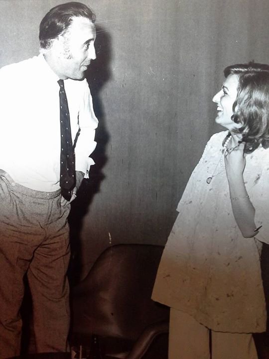 Οταν η νεαρή Φωτεινή Πιπιλή είχε συναντήσει τον «γλυκό Δράκουλα», Κρίστοφερ Λι [εικόνα] | iefimerida.gr 0