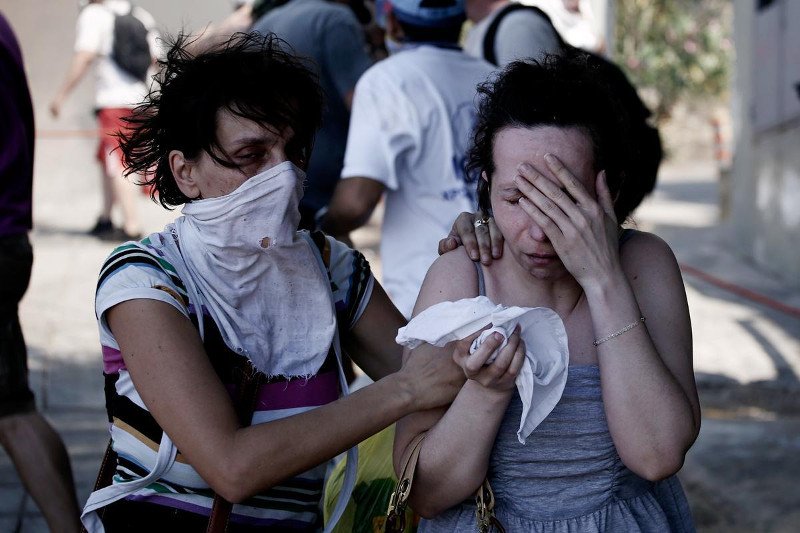 Kάηκε η Ελλάδα: Στο έλεος της φωτιάς Υμηττός και Νεάπολη [εικόνες & βίντεο] | iefimerida.gr 14