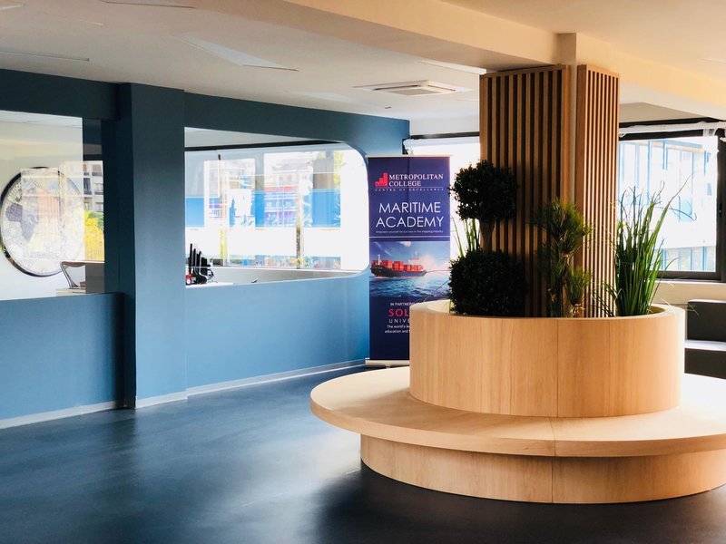 Νέα υπερσύγχρονα campuses για το Μητροπολιτικό Κολλέγιο  στον Πειραιά και το κέντρο της Αθήνας [εικόνες] | iefimerida.gr 1