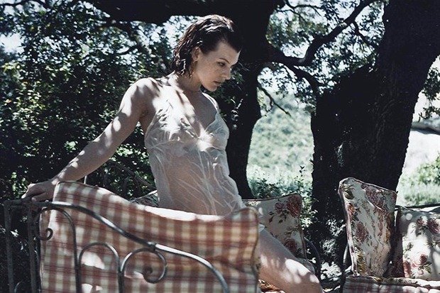 Τα σέξι κορίτσια του ημερολογίου της Pirelli για το 2012 [εικόνες] | iefimerida.gr 11