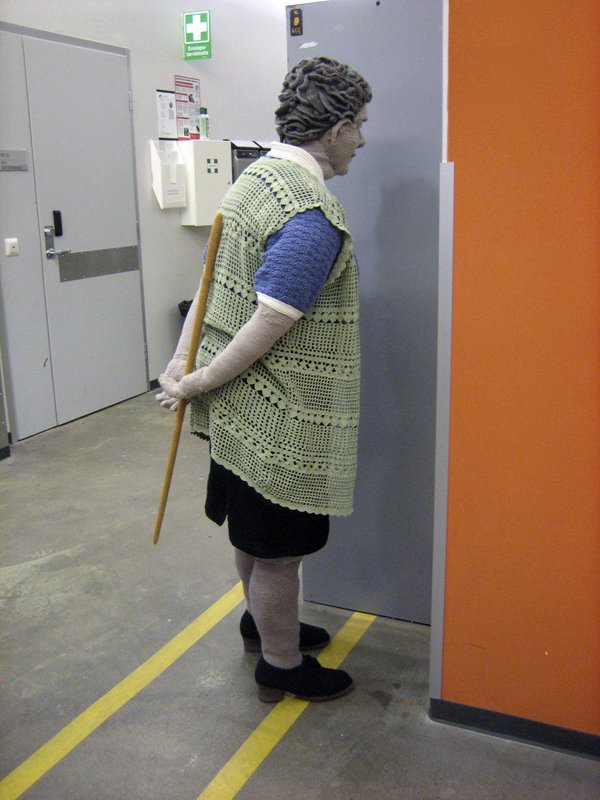 Φινλανδή απογειώνει το βελονάκι -Πλέκει τα πορτραίτα αντί να βγάλει φωτογραφίες [εικόνες] | iefimerida.gr 4