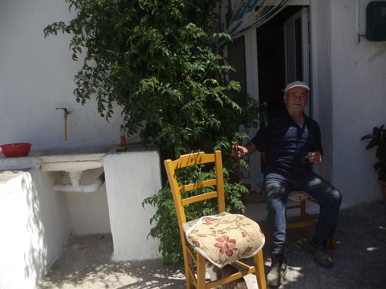 Ο πιο καλοπληρωμένος Κρητικός στη Γερμανία που απαρνήθηκε τα πάντα για να γυρίσει στον τόπο του [εικόνες]  | iefimerida.gr 1