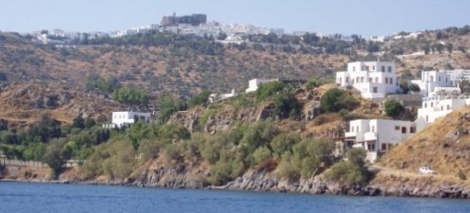 Οι βίλες στην Πάτμο πληρώνουν φόρους για...μαντριά! [εικόνες] | iefimerida.gr 2