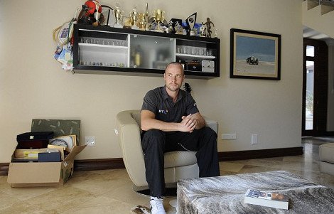 Στην κρεβατοκάμαρα όπου ο Πιστόριους πυροβόλησε τέσσερις φορές την φίλη του [εικόνες] | iefimerida.gr 1