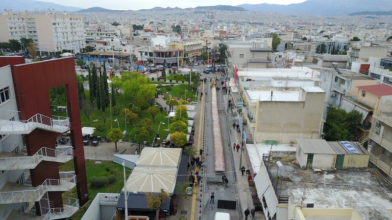 Στις 6 το απόγευμα θα κοπεί και θα μοιραστούν σχεδόν 25.000 κομμάτια στους κατοίκους