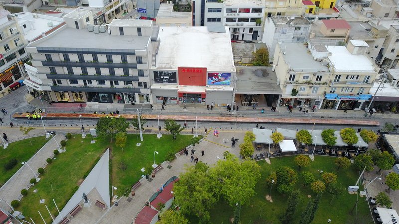 Περιέχει 200 φλουριά που αντιστοιχούν σε δώρα