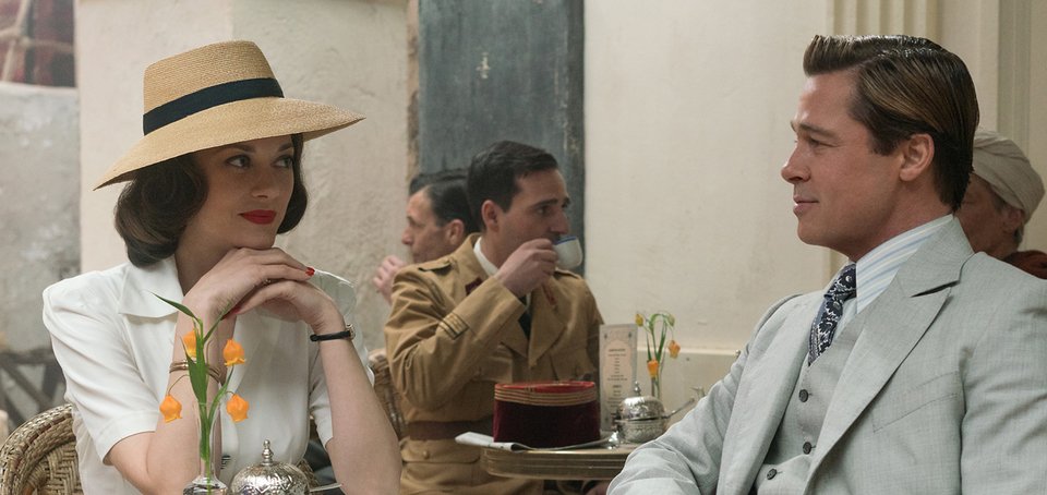 Η αποκάλυψη του ντετέκτιβ: Αυτή είναι το τρίτο πρόσωπο και η αιτία χωρισμού Τζολί - Πιτ [εικόνες & βίντεο] | iefimerida.gr 0