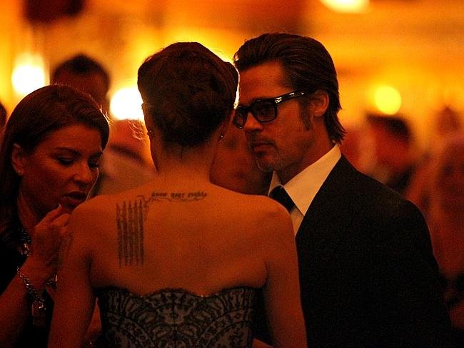 Οι πρώτες φωτογραφίες Τζολί και Πιτ να τσακώνονται [εικόνες] | iefimerida.gr 4