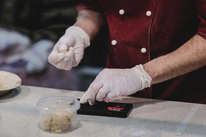 Βρέθηκε η πιο τυρένια πίτσα του κόσμου -Με 11 είδη τυριού [εικόνες]  | iefimerida.gr 0