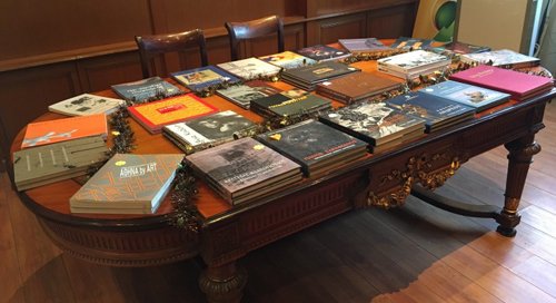 Εορταγορά στο Βιβλιοπωλείο του Δήμου Αθηναίων [εικόνες] | iefimerida.gr 0