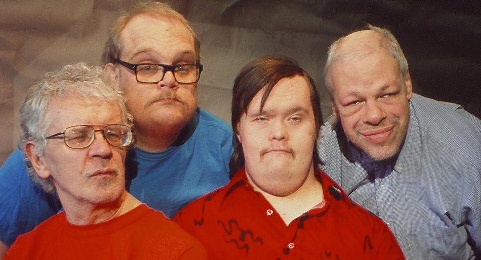 Η πανκ μπάντα που σπάει τα στερεότυπα στη Eurovision -Τα μέλη της έχουν σύνδρομο Down [εικόνες & βίντεο] | iefimerida.gr 0