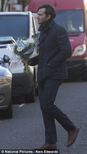 Νεκρός ο μεγιστάνας Scot Young: Τα πάθη, η χλιδή, η χρεοκοπία και η καταστροφή του 52χρονου εκατομμυριούχου [εικόνες]  | iefimerida.gr 9