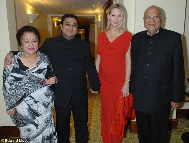 Βρετανία: Αυτοκτόνησε 45χρονος μεγιστάνας του χάλυβα -Επεσε στο κενό από τον 8ο όροφο των γραφείων του [εικόνες] | iefimerida.gr 0