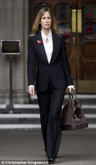 Νεκρός ο μεγιστάνας Scot Young: Τα πάθη, η χλιδή, η χρεοκοπία και η καταστροφή του 52χρονου εκατομμυριούχου [εικόνες]  | iefimerida.gr 1