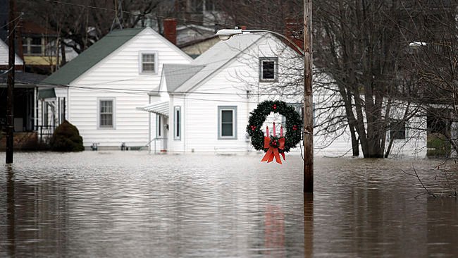 ΗΠΑ: Σαρωτικές πλημμύρες στο Μιζούρι και το Ιλινόι -Στους 49 οι νεκροί [εικόνες]  | iefimerida.gr 5