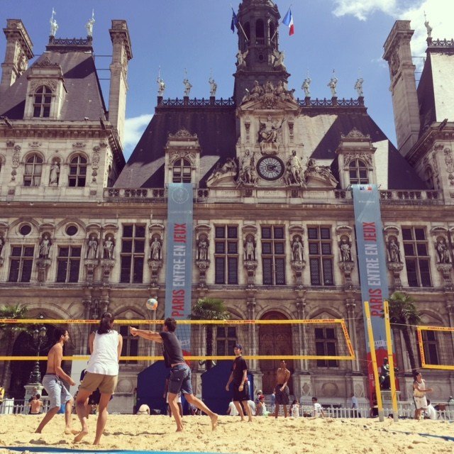 Παρίσι: Εκαναν πισίνες στον Σηκουάνα -Μετράει η ποιότητα ζωής [εικόνες] | iefimerida.gr 3