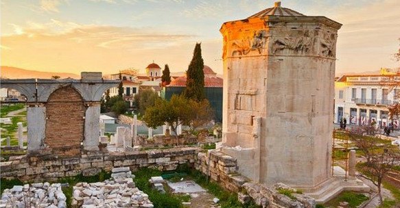 Επετειακός περίπατος για την 25η στην Πλάκα -Στην εκκλησία του Αθανασίου Διάκου [πρόγραμμα] | iefimerida.gr 2